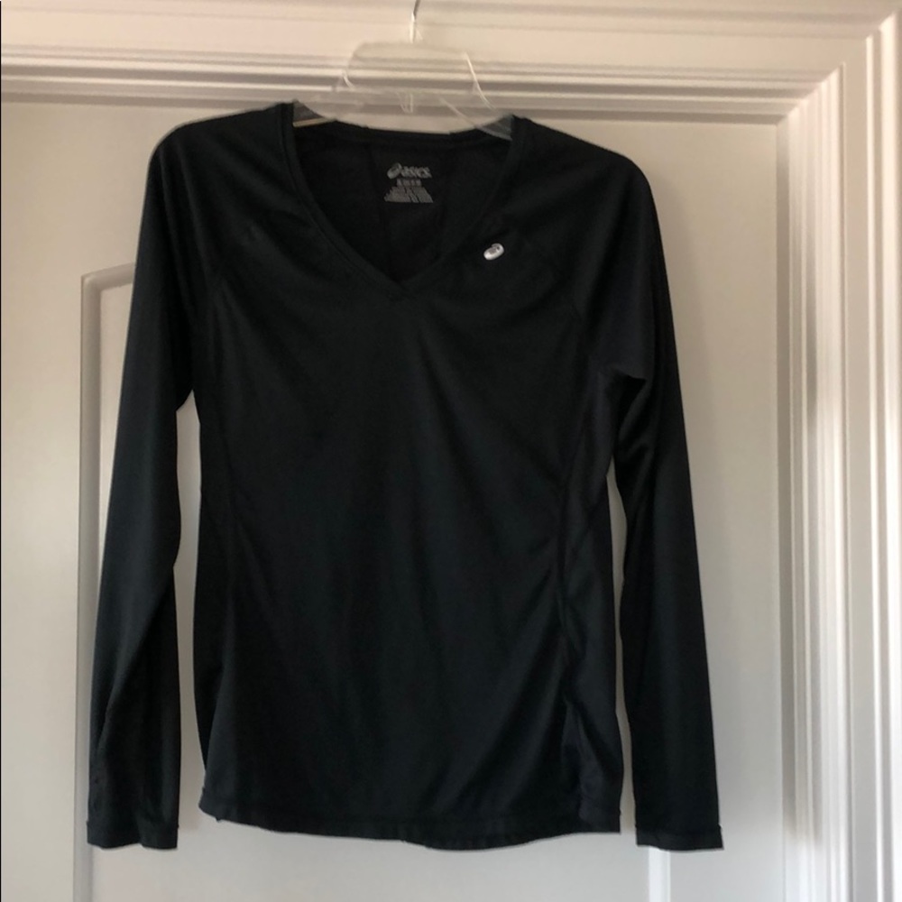 ASICS black v-neck pullover, Size S